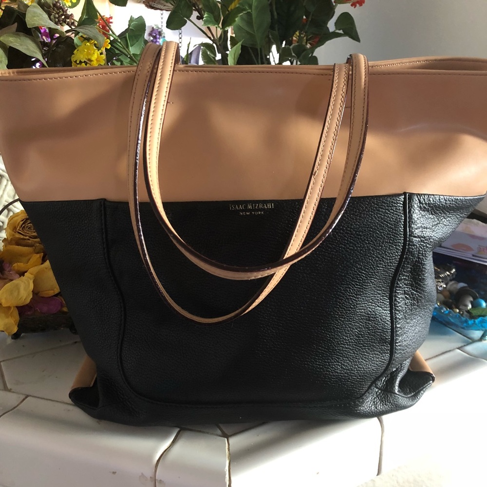 👑🌸🌼ISAAC MIZRAHI shoulder bag👑🌸🌼